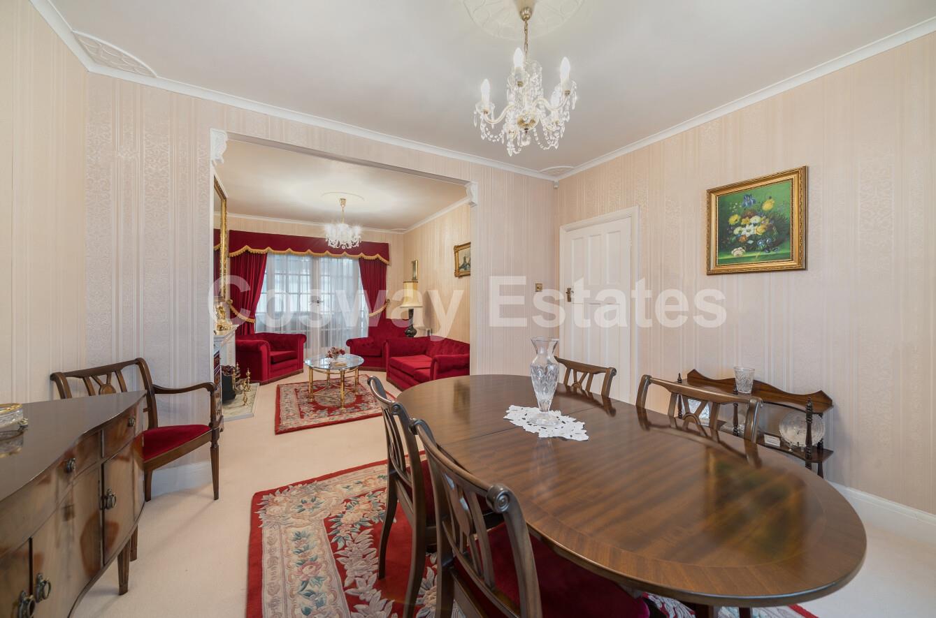 Edgware Way, Edgware, HA8, Edgware